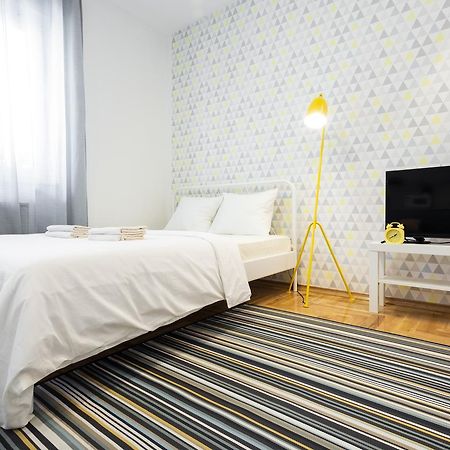 Giallo Apartment - Free Private Parking Novi Sad Extérieur photo