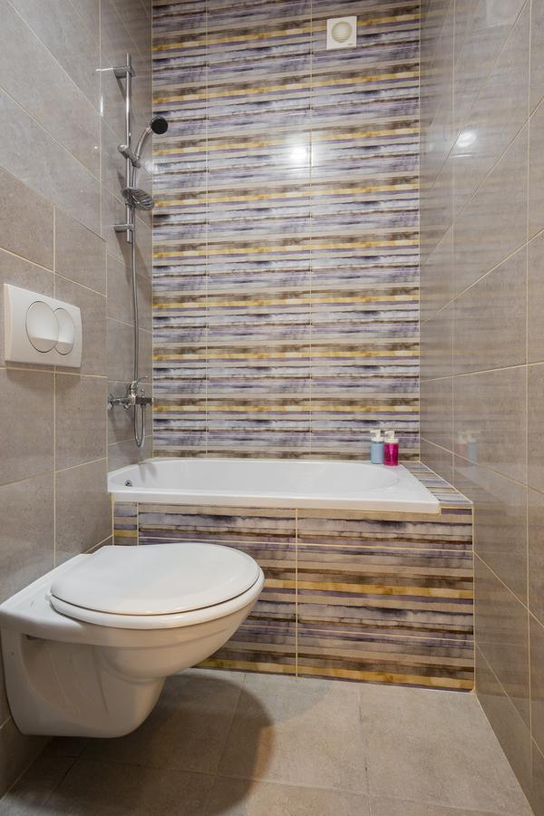Giallo Apartment - Free Private Parking Novi Sad Extérieur photo