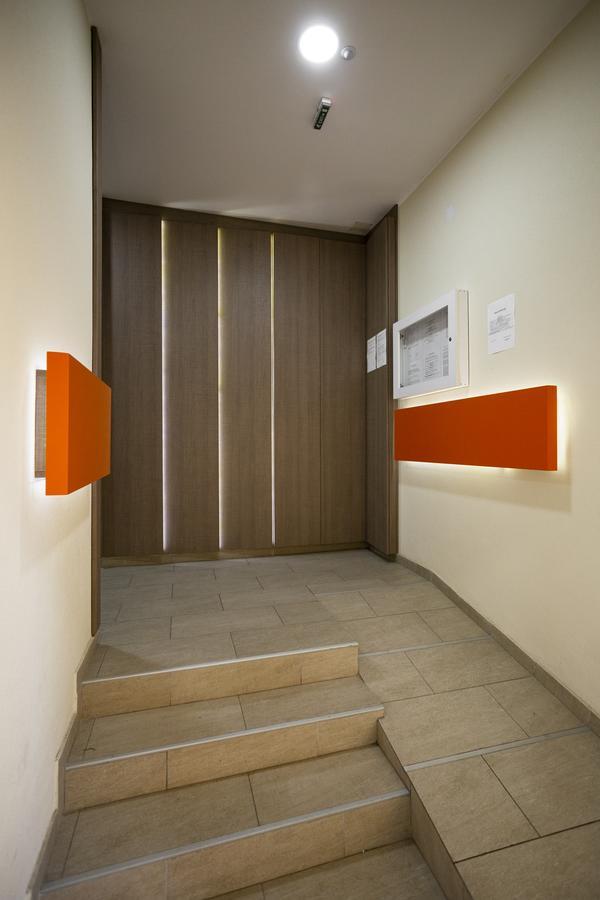 Giallo Apartment - Free Private Parking Novi Sad Extérieur photo