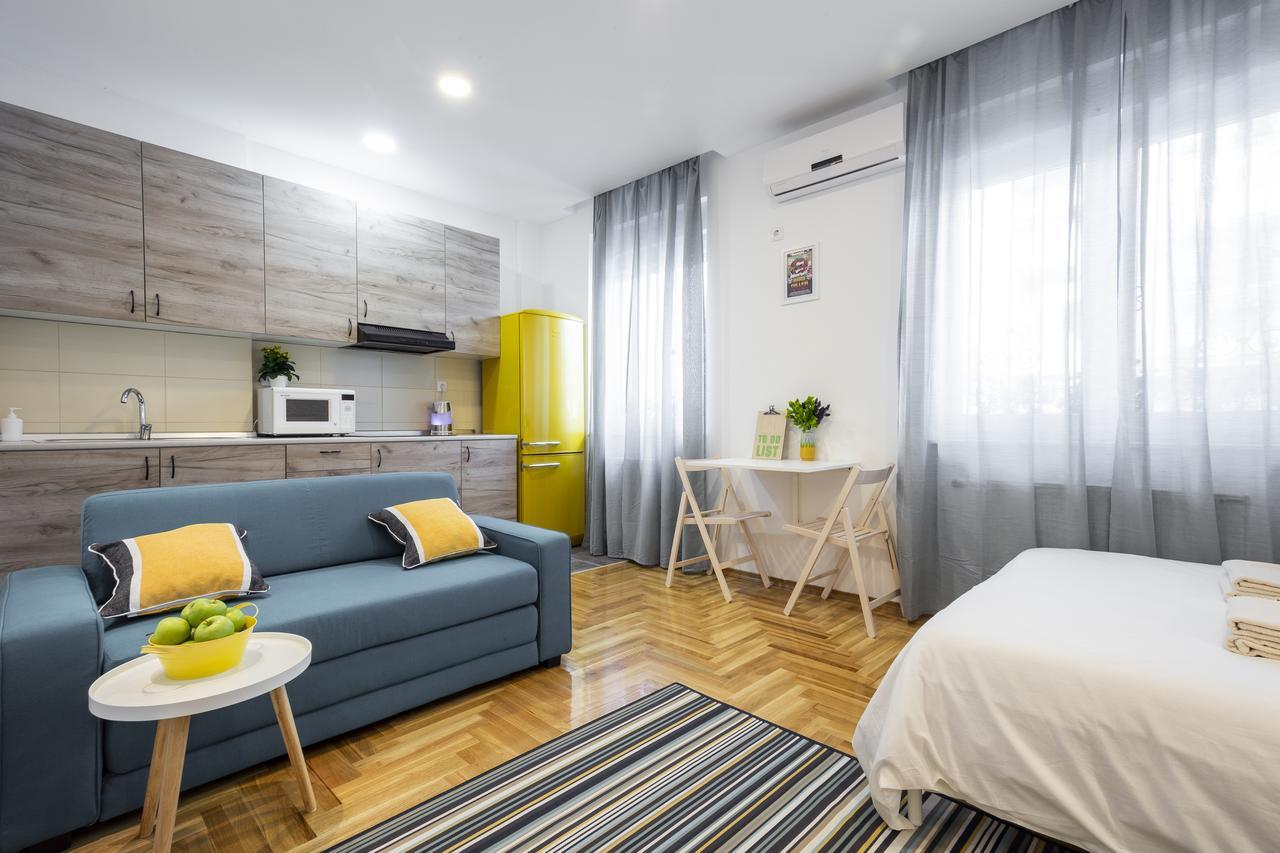Giallo Apartment - Free Private Parking Novi Sad Extérieur photo
