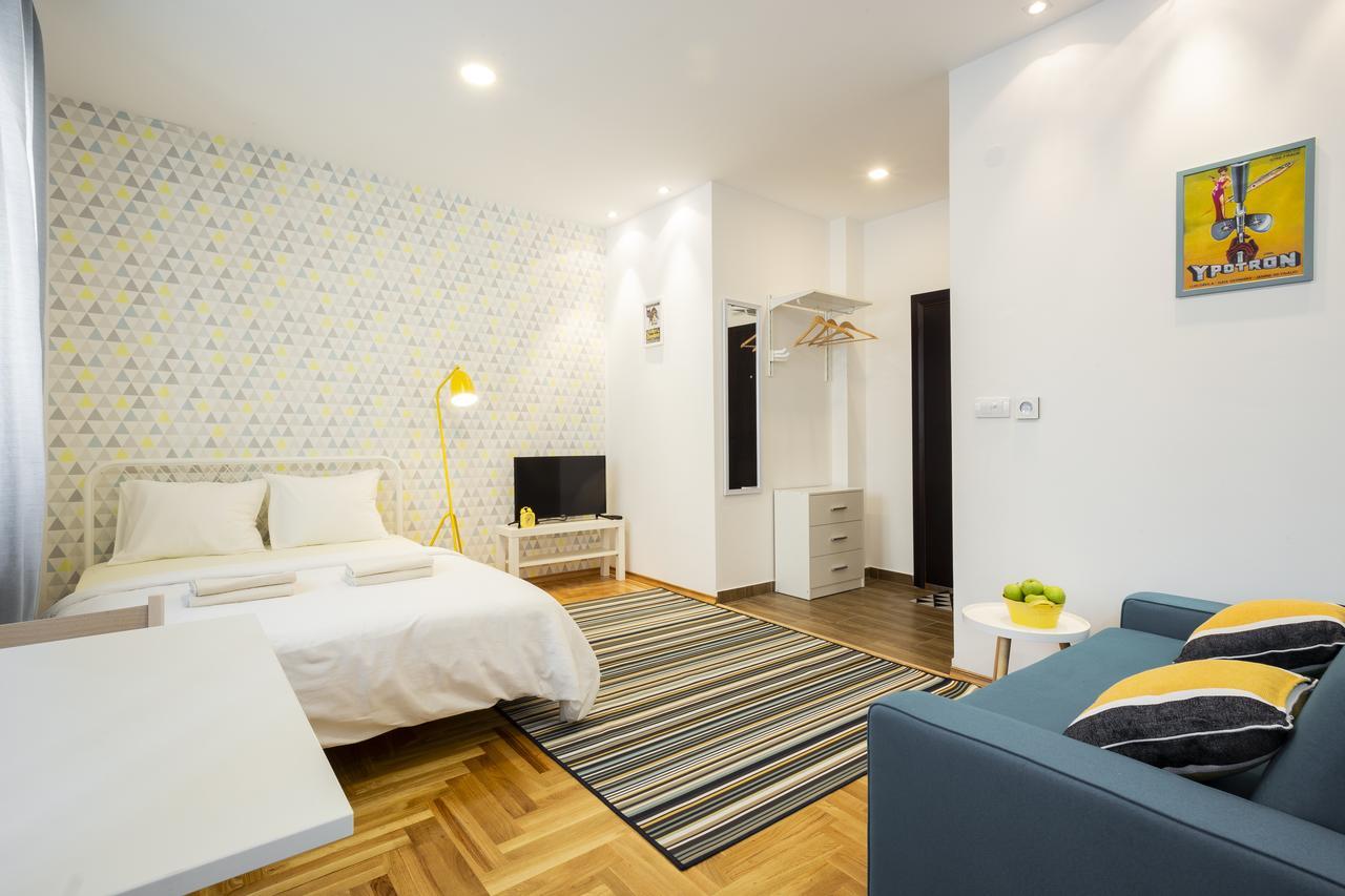 Giallo Apartment - Free Private Parking Novi Sad Extérieur photo