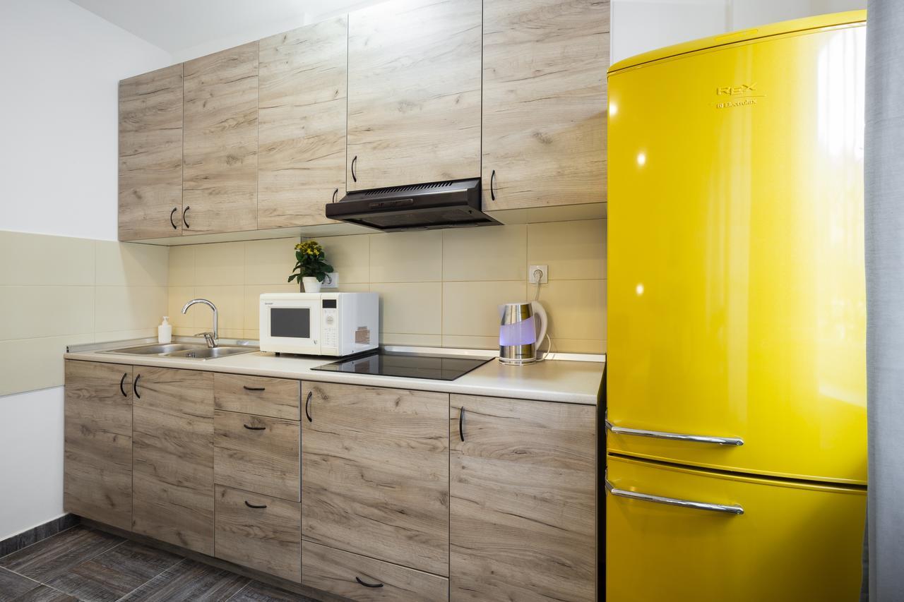 Giallo Apartment - Free Private Parking Novi Sad Extérieur photo